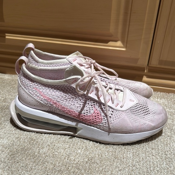 Nike Pink Air Max Athletic Shoes with Breathable Knit - Picture 1 of 5